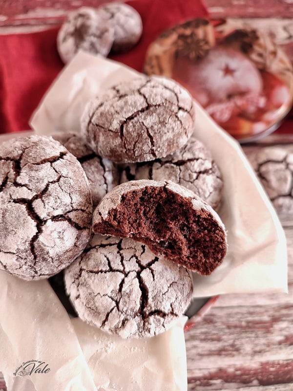 Biscotti crepati al cioccolato