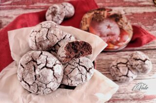 Chocolate Crinkle Cookies