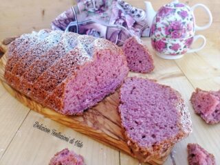 cake soffice ai frutti di bosco