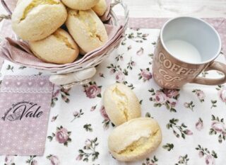 Biscotti al Latte