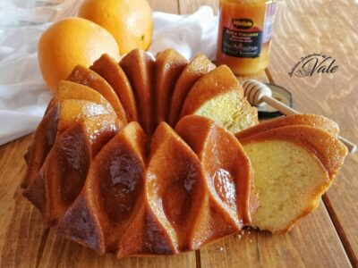 bundt cake alle arance con miele e cannella