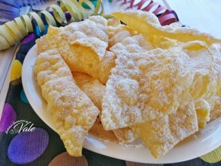 chiacchiere di carnevale magiche