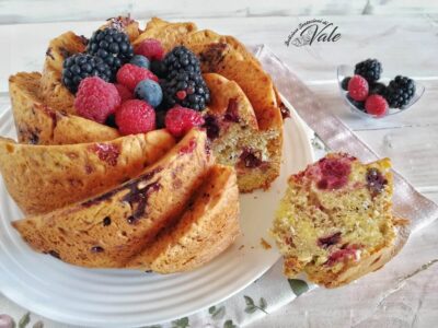 Ciambella Frutti di Bosco e Ricotta