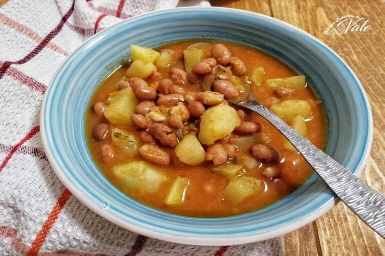 ZUPPA DI PATATE E FAGIOLI una calda coccola autunnale