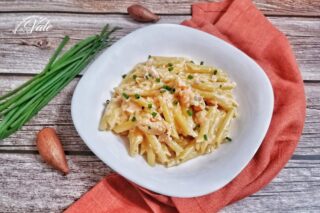 Pennette Vodka e Salmone