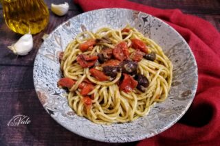 Spaghetti con Pomodorini Confit