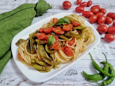 Spaghetti con Friggitelli al Pomodoro