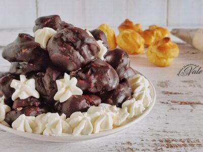 Profiteroles al Cioccolato