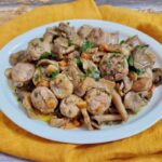 Salsiccia e Funghi in padella