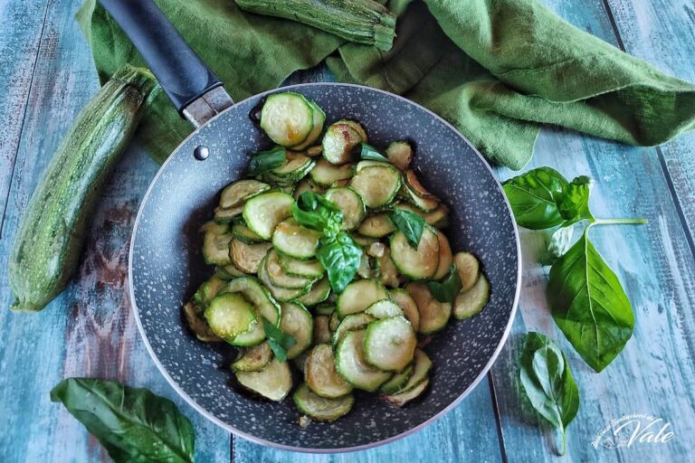 ZUCCHINE IN PADELLA contorno di zucchine semplice e veloce