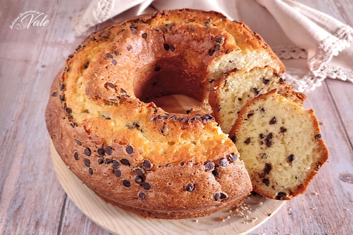 Ricetta Ciambella con Gocce di Cioccolato